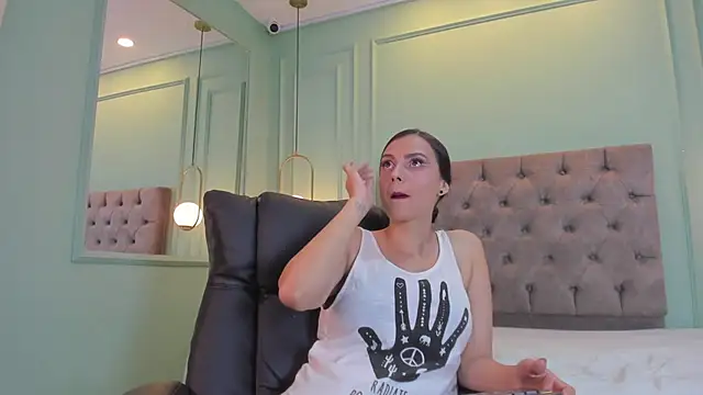 Snapshot of Abril_jones10 chatting on 31, 12, 2024 Abril jones10 online show from 31, 12, 2024