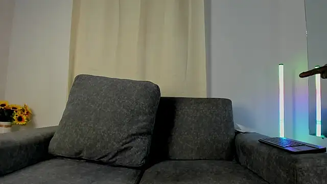 Snapshot of Abril_jones10 chatting on 8, 2, 2025 Abril jones10 online show from 8, 2, 2025