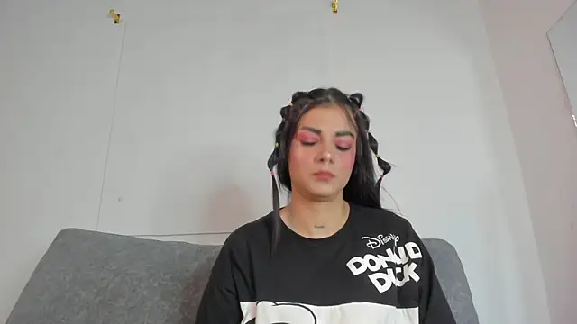 Snapshot of Abril_jones10 chatting on 20, 2, 2025 Abril jones10 online show from 20, 2, 2025