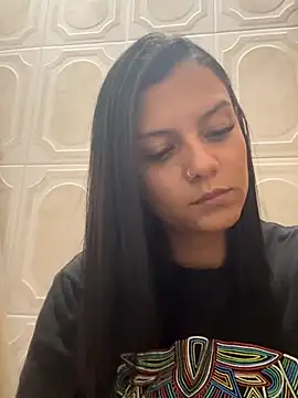 Snapshot of Abril_jones10 chatting on 22, 11, 2025 Abril jones10 online show from 22, 11, 2025