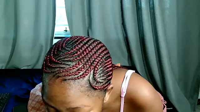 EROTIC BARBIE28 online show from 30, 3, 2026