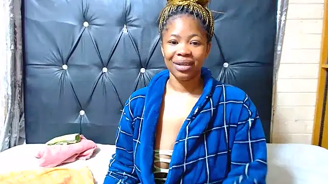 EROTIC BARBIE28 online show from 21, 7, 2026