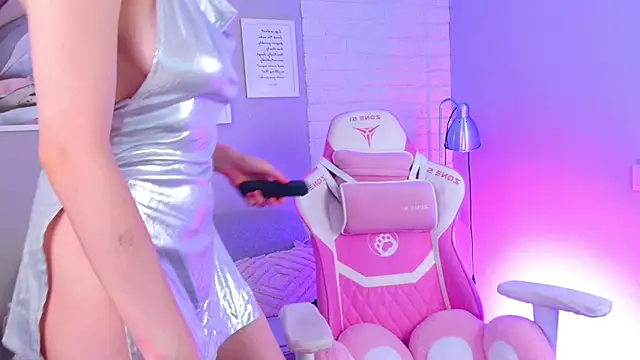 Snapshot of NellieLoyns chatting on 23, 2, 2025 NellieLoyns online show from 23, 2, 2025