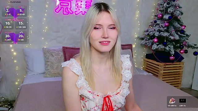 Snapshot of NellieLoyns chatting on 20, 12, 2025 NellieLoyns online show from 20, 12, 2025