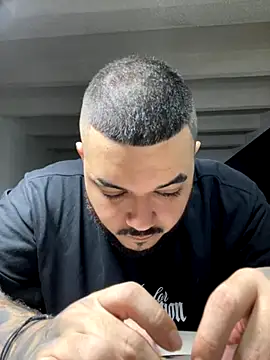 El Titan1998 online show from 11, 9, 2025