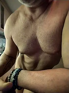 Snapshot of kevincumporn chatting on 1, 4, 2026 kevincumporn online show from 1, 4, 2026