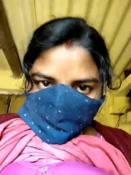 Snapshot of sweet_suman chatting on 4, 1, 2025 sweet suman online show from 4, 1, 2025