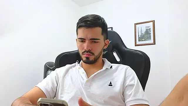 Massimoo 07 online show from 11, 1, 2025