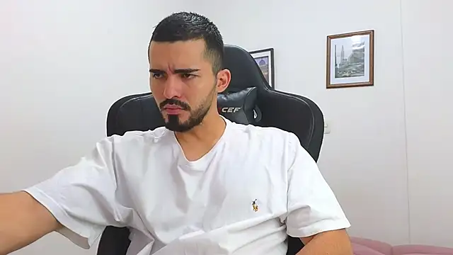 Massimoo 07 online show from 10, 3, 2025