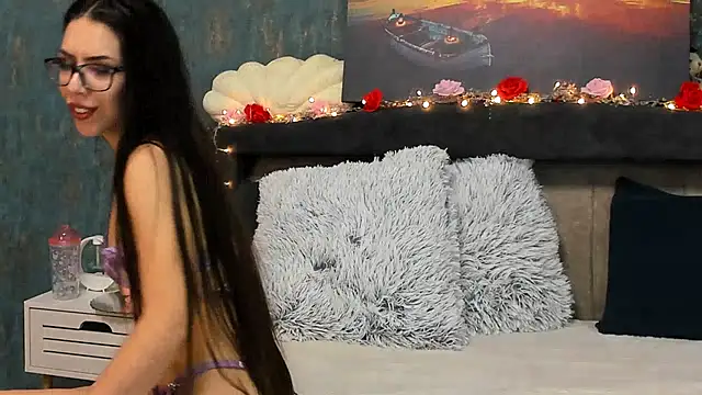 EmaLowe online show from 9, 3, 2025