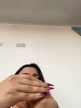 Snapshot of Sophia_cyrus11 chatting on 13, 1, 2025 Sophia cyrus11 online show from 13, 1, 2025