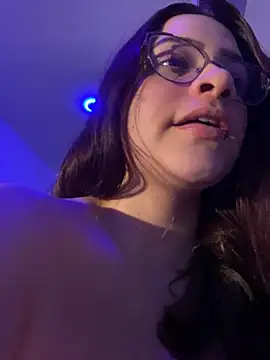 Snapshot of Sophia_cyrus11 chatting on 7, 3, 2025 Sophia cyrus11 online show from 7, 3, 2025