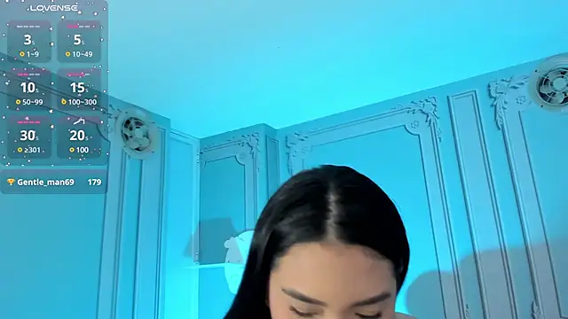 stefany duque1  online show from 29, 12, 2024