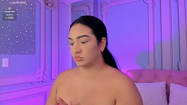 stefany duque1  online show from 9, 1, 2025