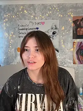 Snapshot of Sabrina_shells chatting on 27, 9, 2025 Sabrina shells online show from 27, 9, 2025