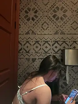 AndreaMood online show from 5, 2, 2025