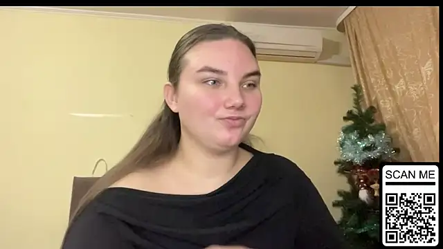 Snapshot of Dreamyblushfairy chatting on 7, 1, 2026 Dreamyblushfairy online show from 7, 1, 2026