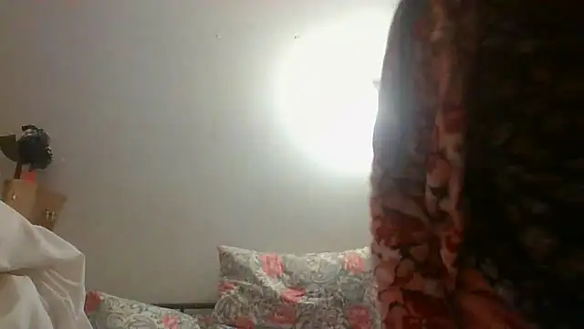 BELLAMORGANE1 online show from 24, 12, 2024