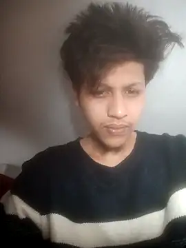 Snapshot of sexy_boy_26 chatting on 15, 12, 2025 sexy boy 26 online show from 15, 12, 2025