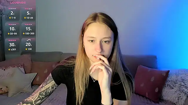 Haley Vixen online show from 25, 5, 2026