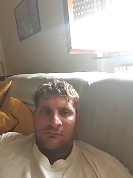 michemichemiche8 online show from 10, 9, 2025