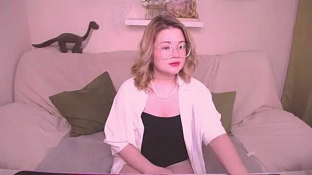 Snapshot of TessPleasure chatting on 26, 12, 2024 TessPleasure online show from 26, 12, 2024