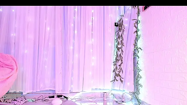 Snapshot of NattSumi chatting on 5, 1, 2025 NattSumi online show from 5, 1, 2025