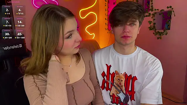 RobertAndLinela online show from 6, 3, 2025