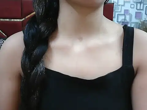 Snapshot of Somiya87 chatting on 24, 10, 2025 Somiya87 online show from 24, 10, 2025