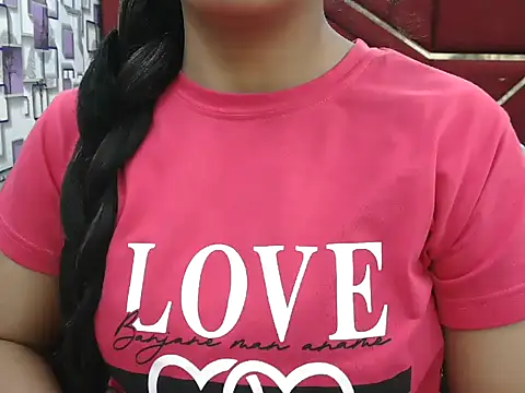 Snapshot of Somiya87 chatting on 13, 11, 2025 Somiya87 online show from 13, 11, 2025