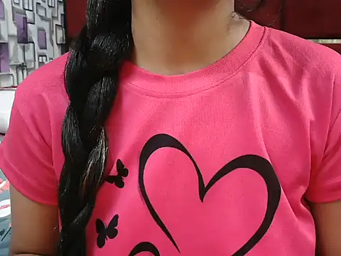 Snapshot of Somiya87 chatting on 25, 11, 2025 Somiya87 online show from 25, 11, 2025