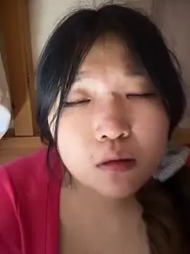 Snapshot of Happyou2 chatting on 28, 1, 2025 Happyou2 online show from 28, 1, 2025