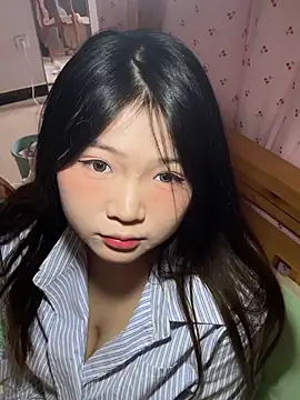 Snapshot of Happyou2 chatting on 20, 2, 2025 Happyou2 online show from 20, 2, 2025