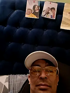 Snapshot of zeus2630 chatting on 20, 7, 2026 zeus2630 online show from 20, 7, 2026