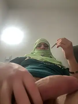 Snapshot of enviedetoinow chatting on 27, 12, 2024 enviedetoinow online show from 27, 12, 2024