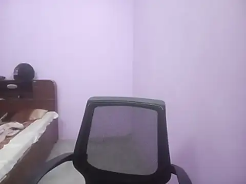 Snapshot of IamRentedBoybfriend chatting on 23, 12, 2025 IamRentedBoybfriend online show from 23, 12, 2025