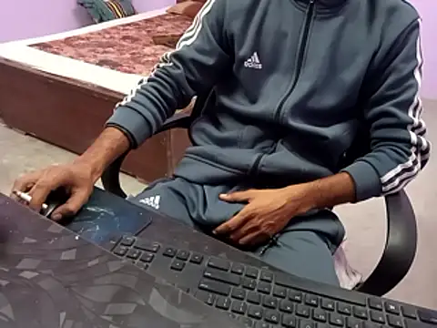 Snapshot of IamRentedBoybfriend chatting on 9, 1, 2026 IamRentedBoybfriend online show from 9, 1, 2026