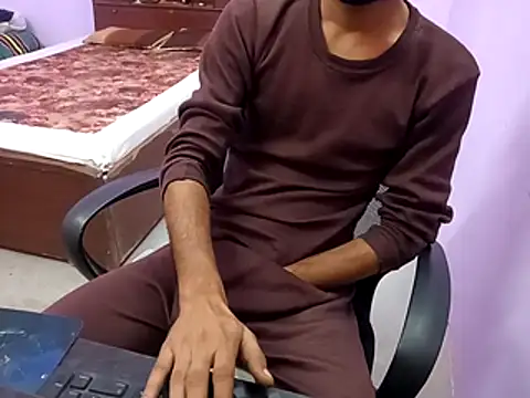 Snapshot of IamRentedBoybfriend chatting on 14, 1, 2026 IamRentedBoybfriend online show from 14, 1, 2026