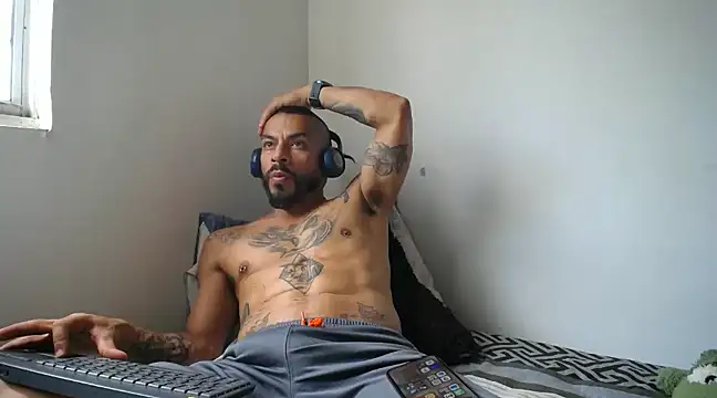 callme douglas online show from 29, 1, 2025