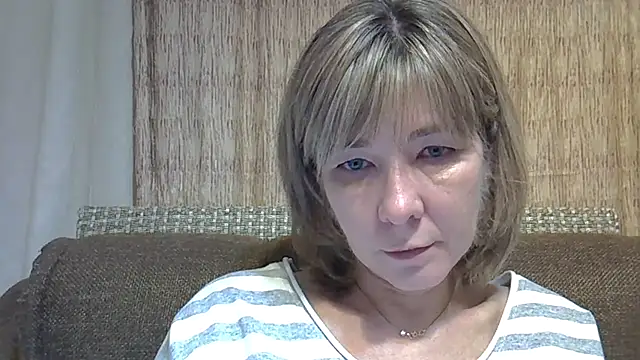 Snapshot of EllaJohnsonX chatting on 29, 12, 2024 EllaJohnsonX online show from 29, 12, 2024