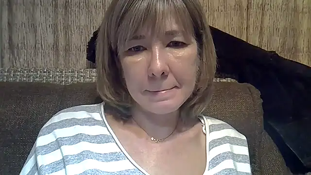 Snapshot of EllaJohnsonX chatting on 29, 12, 2024 EllaJohnsonX online show from 29, 12, 2024