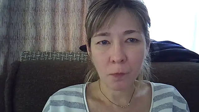 Snapshot of EllaJohnsonX chatting on 12, 1, 2025 EllaJohnsonX online show from 12, 1, 2025