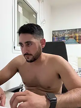 Snapshot of luffykingofpirets chatting on 10, 1, 2025 luffykingofpirets online show from 10, 1, 2025