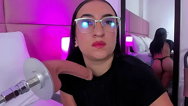 Snapshot of SammyMorales chatting on 6, 10, 2025 SammyMorales online show from 6, 10, 2025