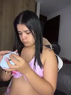 pretty angela1 online show from 27, 3, 2026