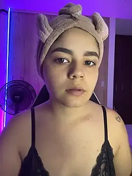 Snapshot of pretty_angela1 chatting on 3, 7, 2026 pretty angela1 online show from 3, 7, 2026