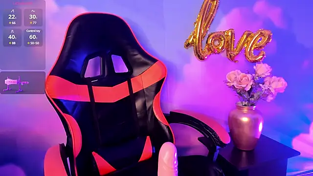 Snapshot of LunaPleasure chatting on 14, 2, 2025 LunaPleasure online show from 14, 2, 2025