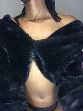 xxSexyTalia28 online show from 14, 4, 2026