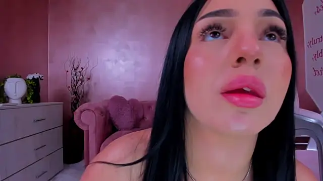 Snapshot of evanew_ chatting on 9, 2, 2025 evanew online show from 9, 2, 2025