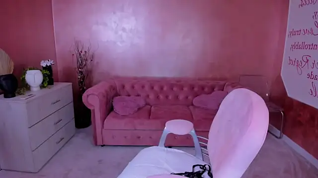 Snapshot of evanew_ chatting on 10, 2, 2025 evanew online show from 10, 2, 2025